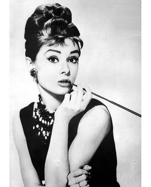 Audrey Hepburn WD132